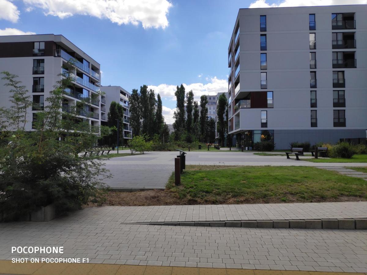 First -- Green Zoliborz Apartment 4 Warsaw Exterior photo